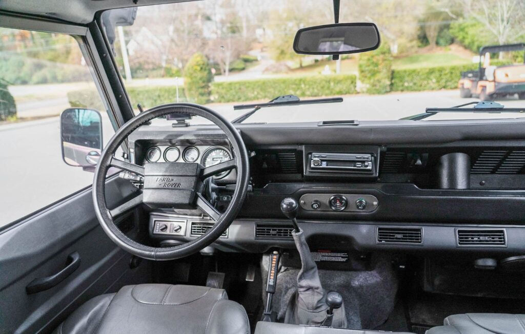 2010 Land Rover Defender 90