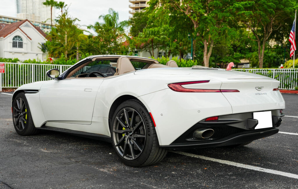 2019 Aston Martin DB11 Volante