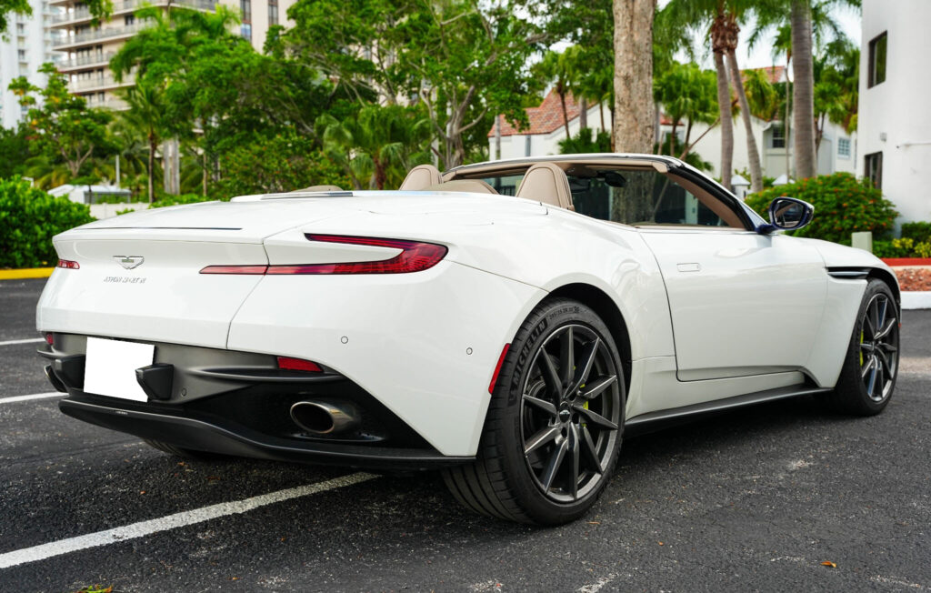 2019 Aston Martin DB11 Volante