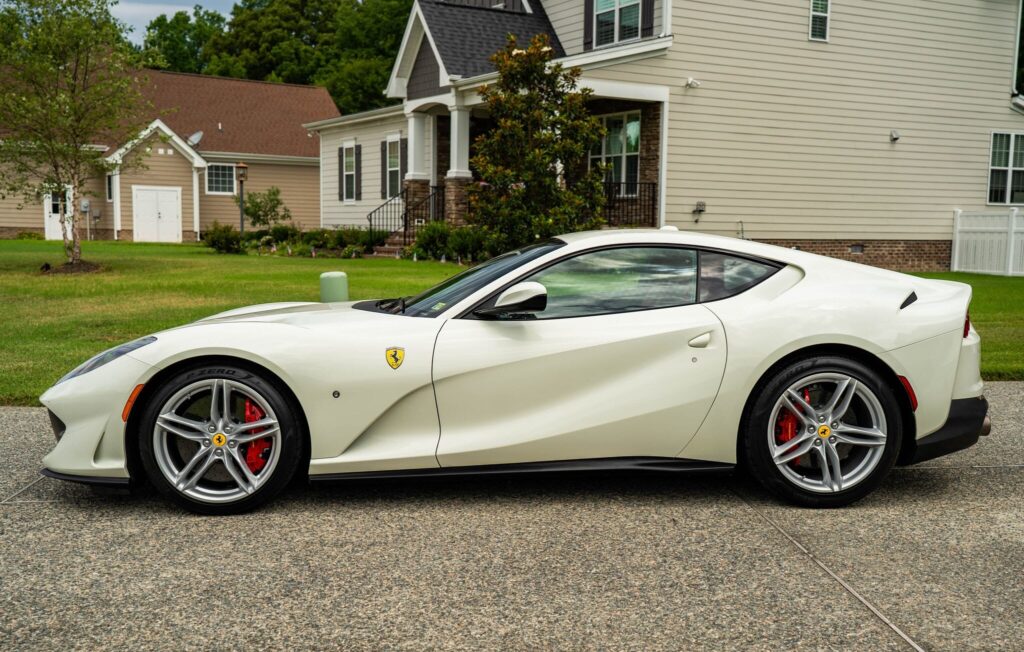 2019 Ferrari 812 Superfast