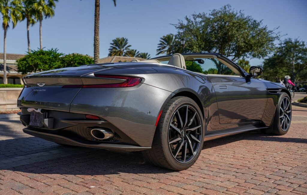 2020 Aston Martin DB11 Volante